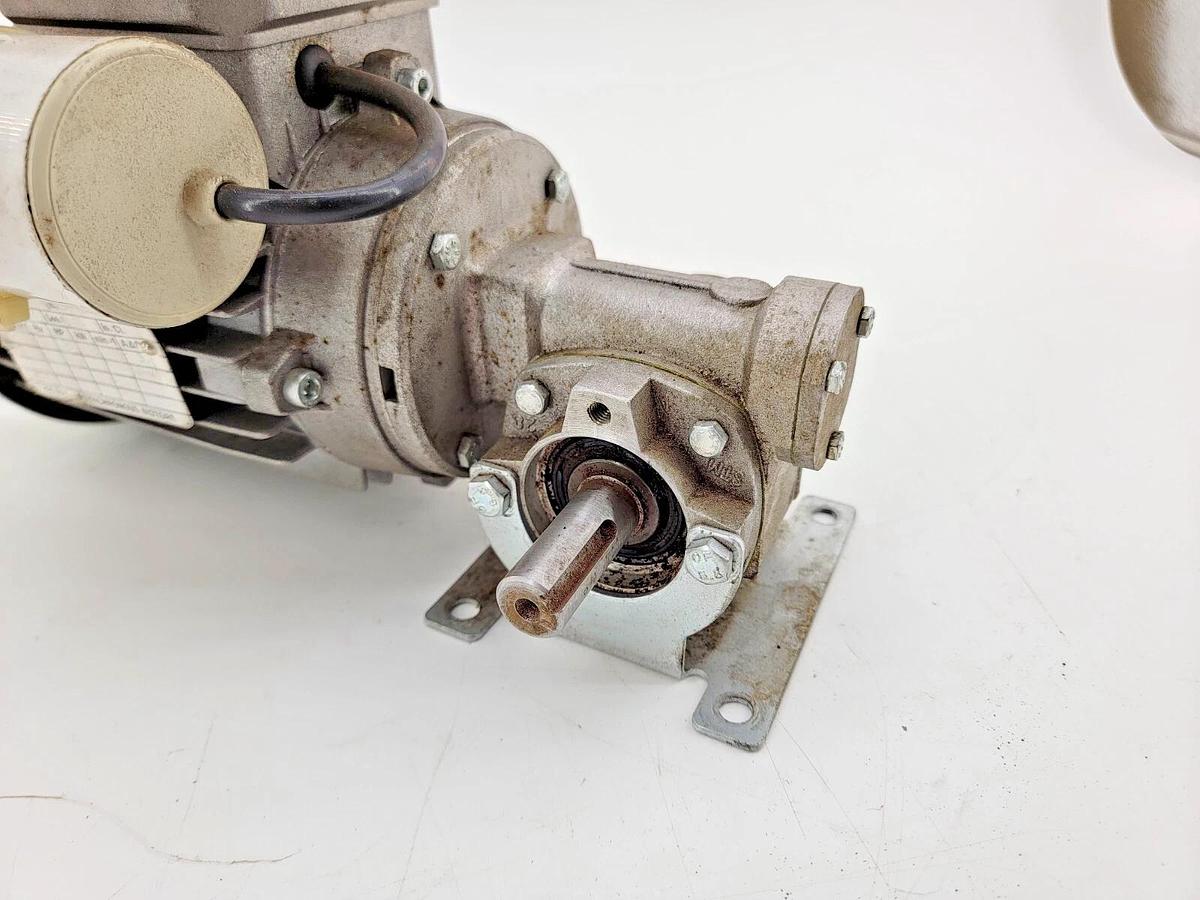 Used Bison 026-828-9020 Right Angle Gearmotor 1/4HP 115V 20:1 3.2A 85RPM  5/8" Shaft