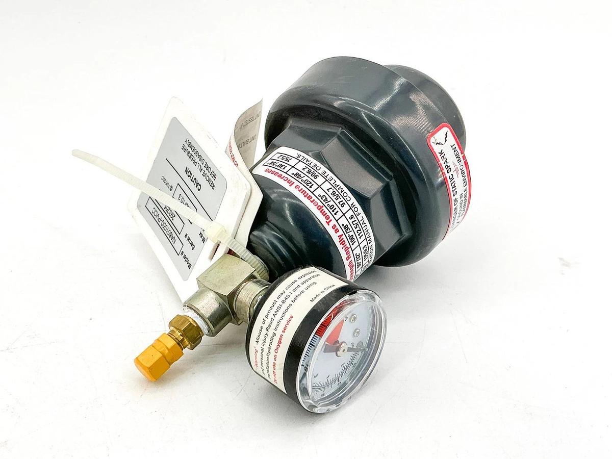New Pulsafeeder NA601050-PVCC Pulsation Dampener 150PSI/10.3 PVC