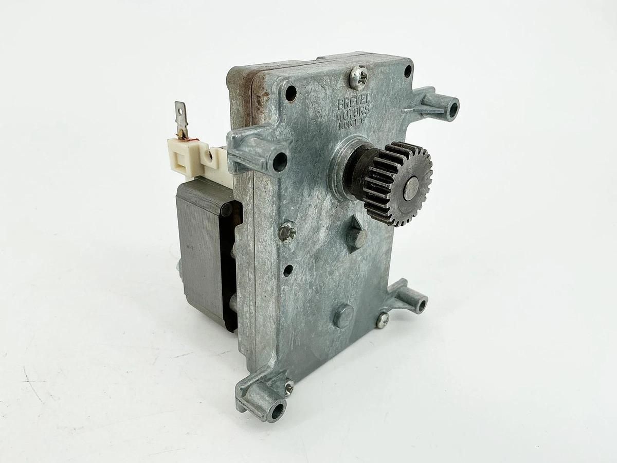 New Brevel Motors 11T-200-7AM209A10 Gear Motor Protected 120V 50/60Hz - No Box