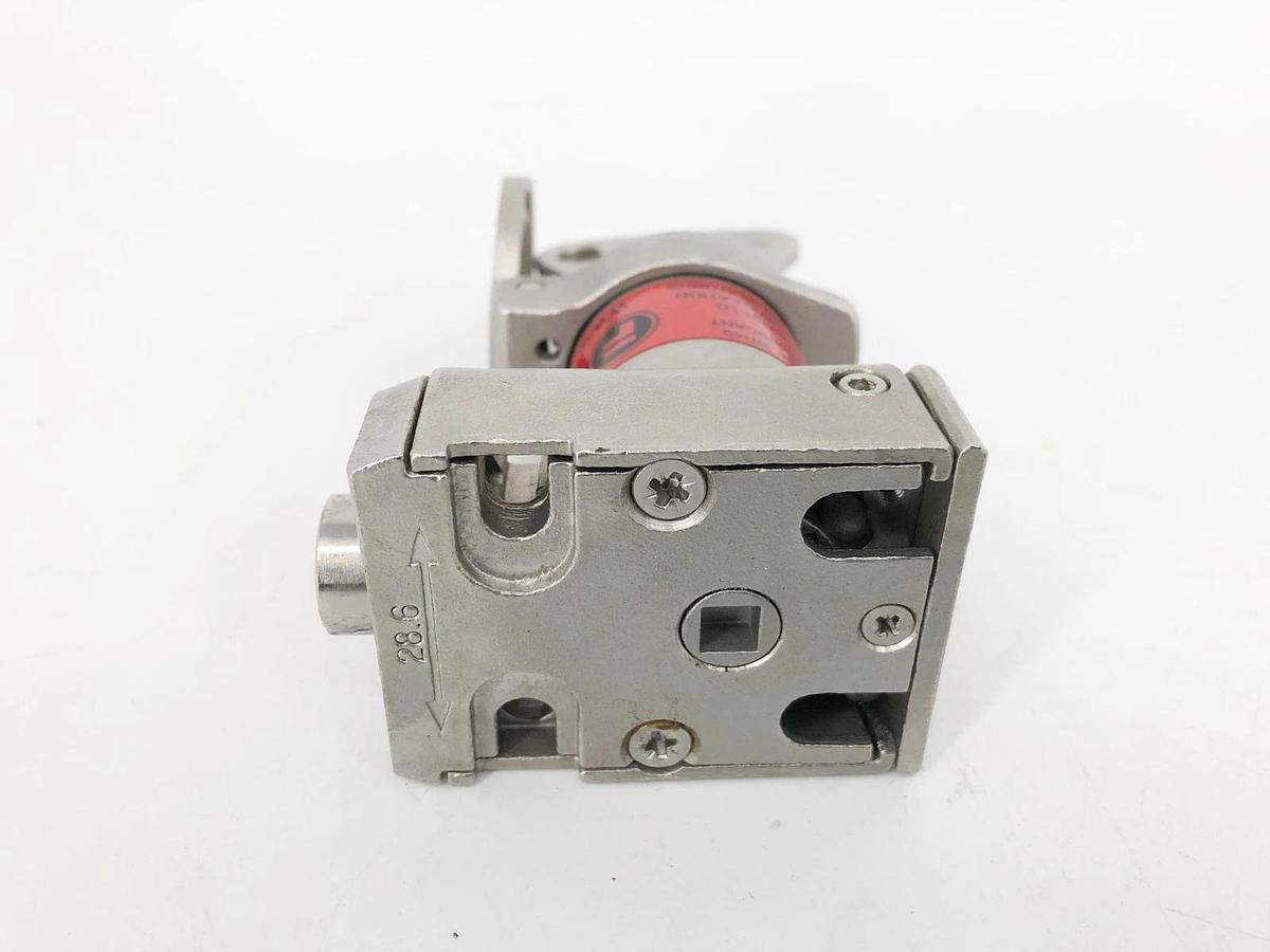 New Fortress Interlock VLV2500-AA Key Switch NP-HRT-0311 1040322 - No Box