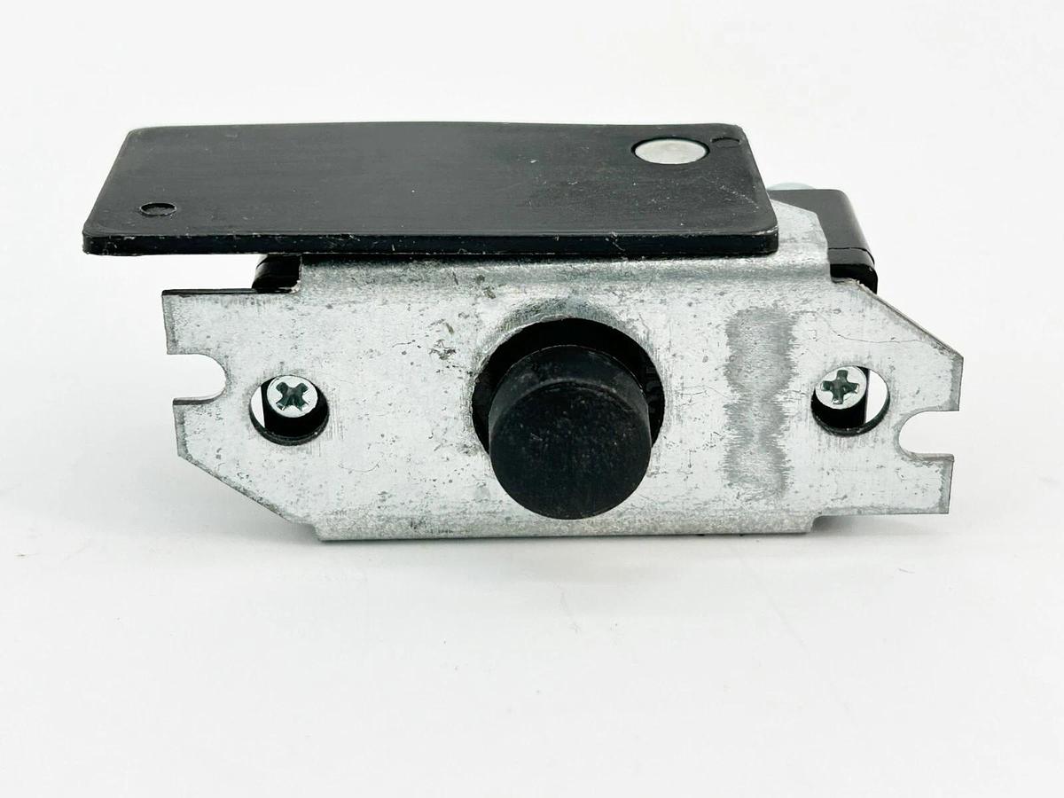 New Duct-O Wire RB-1 Push Button Switch 1-Speed Switch