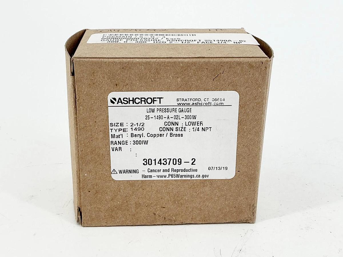 New Ashcroft 25-1490-A-02L-300IW Pressure Gauge 2.5" 0-300IW 1/4" NPT