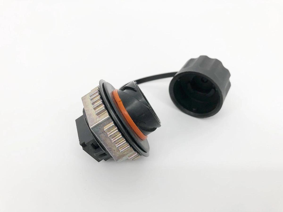 New IAEBHJC Cat 5e Plug Coupler - No Box
