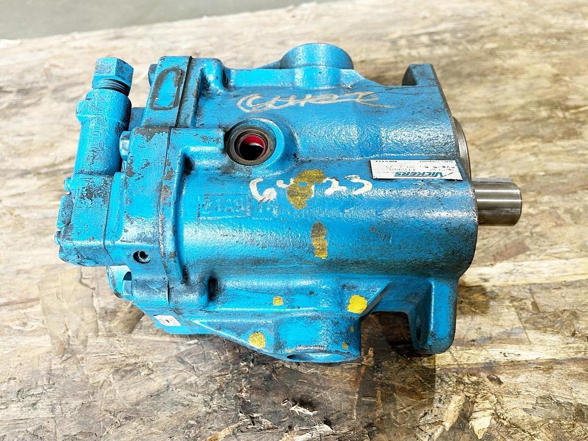 Used Vickers PVB29-RS-20-C-11 Axial Piston Pump 3000PSI 2000RPM Max 362032