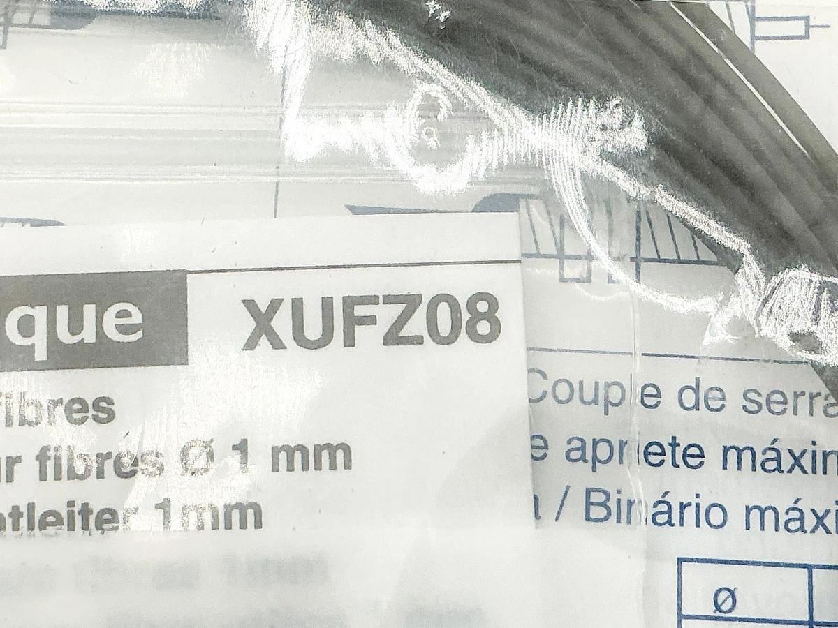 New Telemecanique XUF-Z08 Photoelectric Sensor