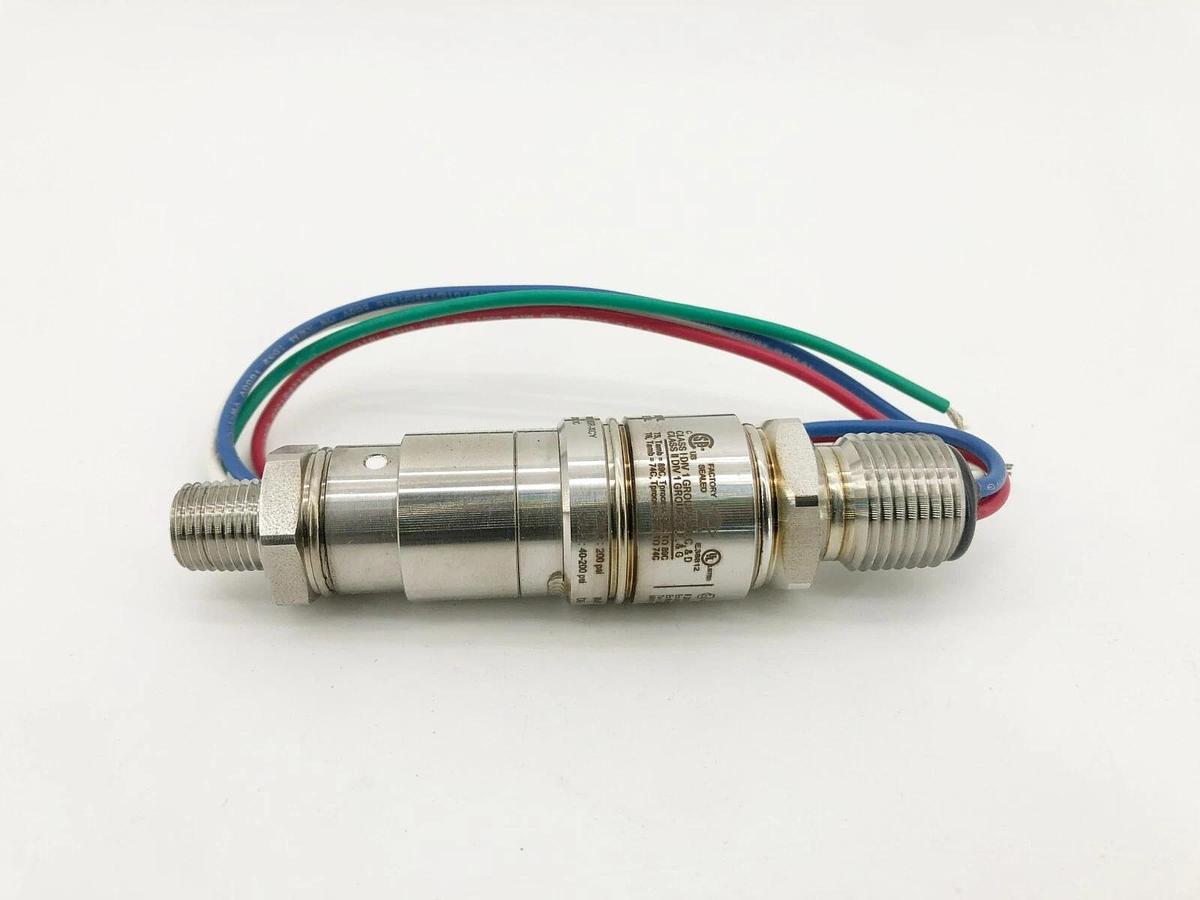 New Ashcroft APAN71H012CB02200#-NSR-XCY Pressure Switch 2000psi 125/250VAC 28VDC