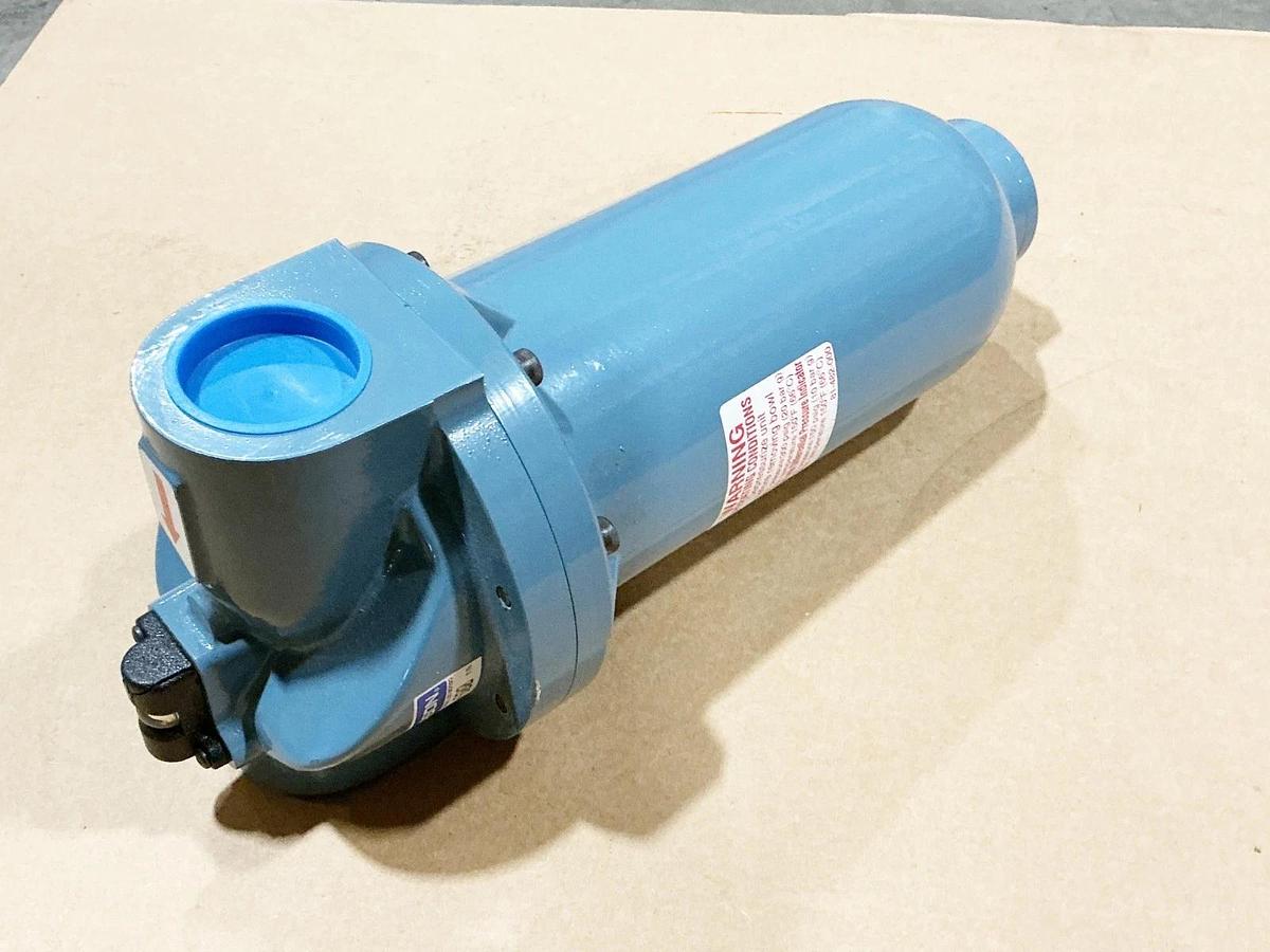 New Wilkerson M35-0C-S00 Pneumatic Oil Filter 2" NPT Metal Bowl B1 Element