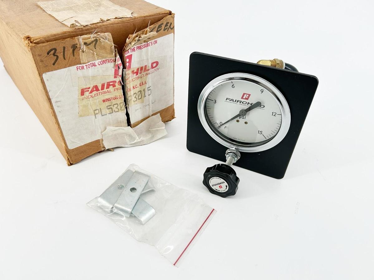 New Fairchild PL530P3015 Pressure Regulator Indicating Station 250psig