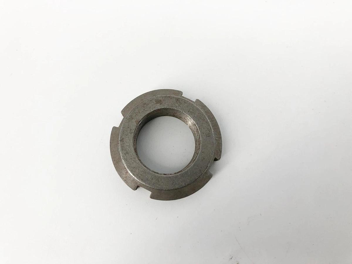 Lot of 7 New N-04 Lock Nuts 0.781-32 Thread 1.3750" OD - No Box