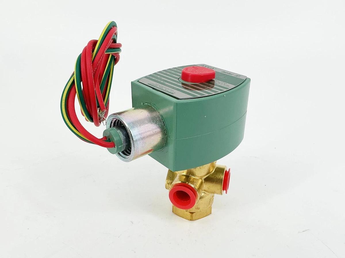 New Asco 8320G172 Solenoid Valve 75PSI 1/4" 3W 24VDC