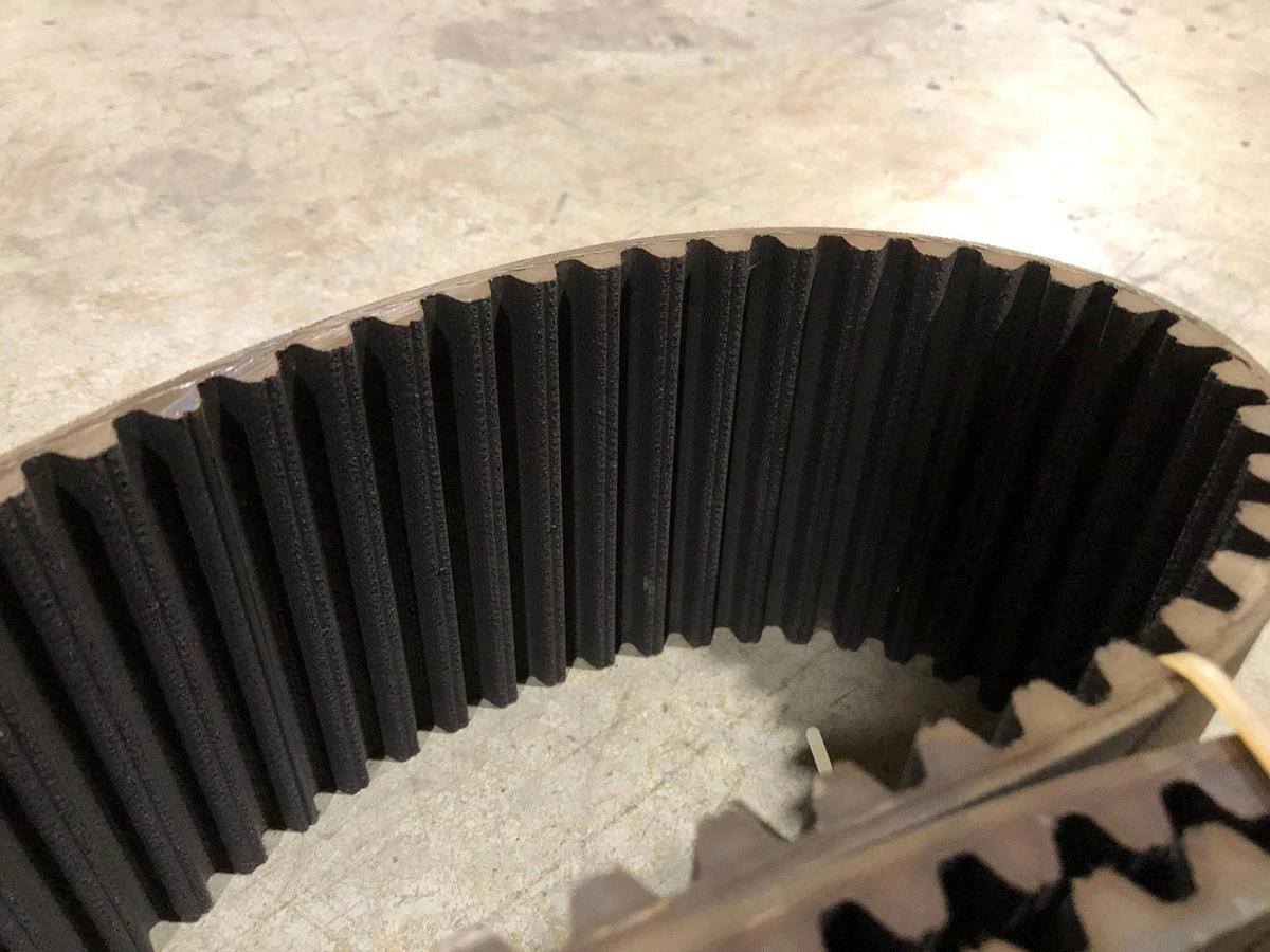 New Goodyear 3150-14M-115 Hi-Performance V-Belt - No Box