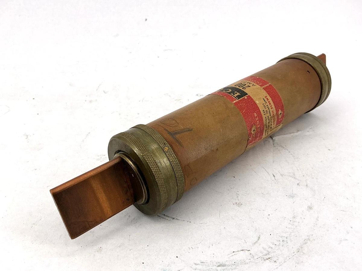 Used Economy Fuse F-20005 Renewable Time-Delay 200A 600V