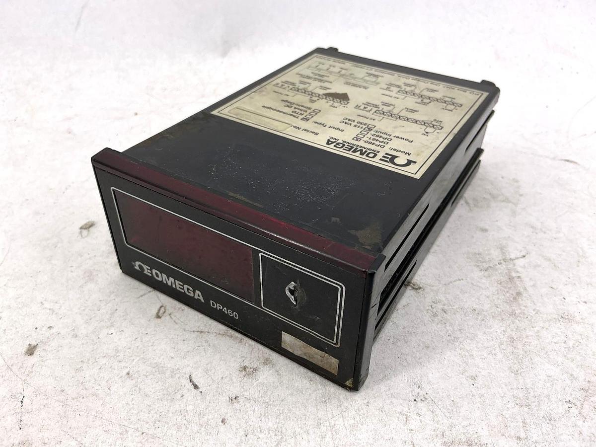 Used OMEGA DP460 Temperature Control Meter Thermocouple 115V DP460-RTD
