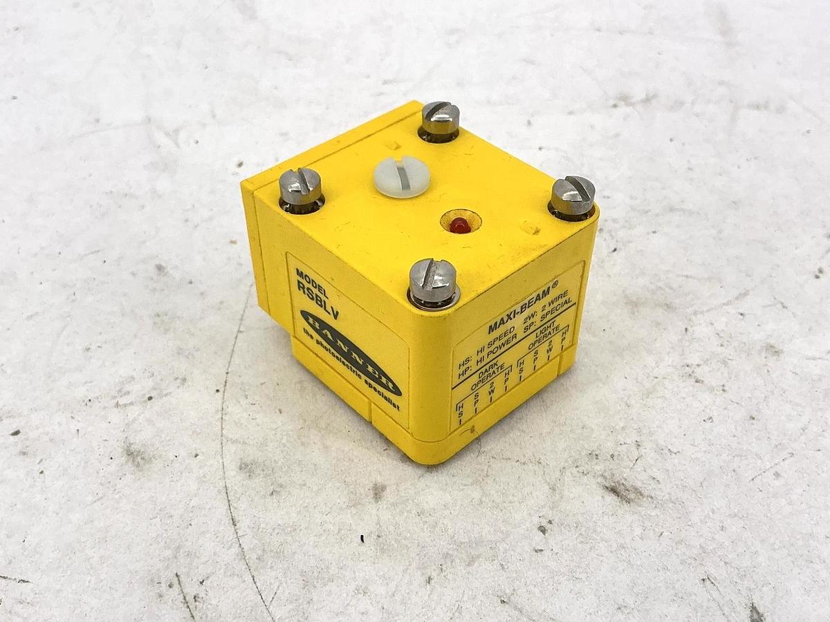 New Banner Engineering RSBLV Maxi-Beam Photoelectric Sensor 25547 - No Box