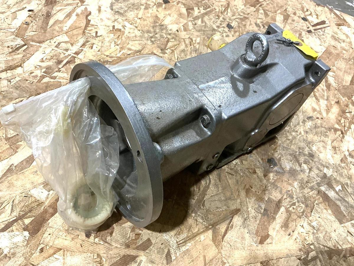 New Nord SK9012.1-N180TC Gear Reducer 15.30:1 Ratio 2755lb-in max - No Box