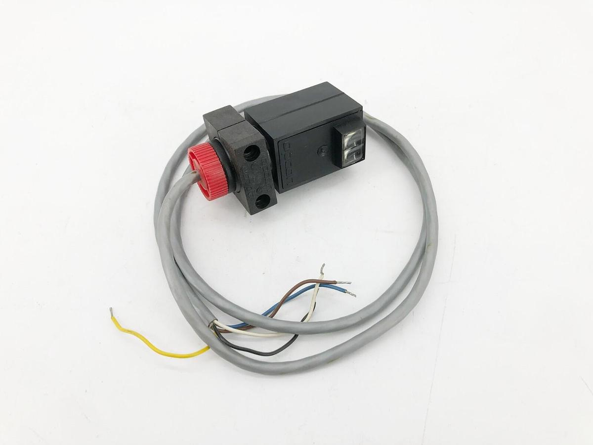 New Opcon 1351A-6511 Photoelectric Detector 115VAC 5VA