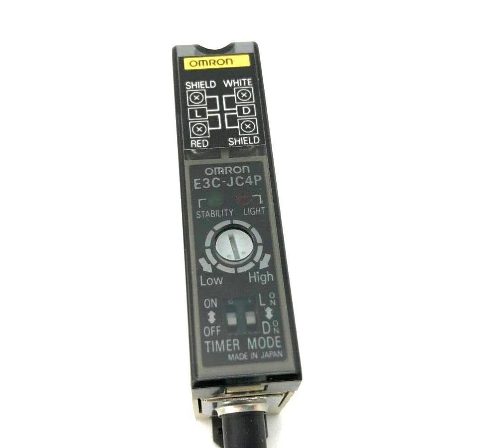 New Omron E3C-JC4P Photoelectric Sensor 12 to 24VDC