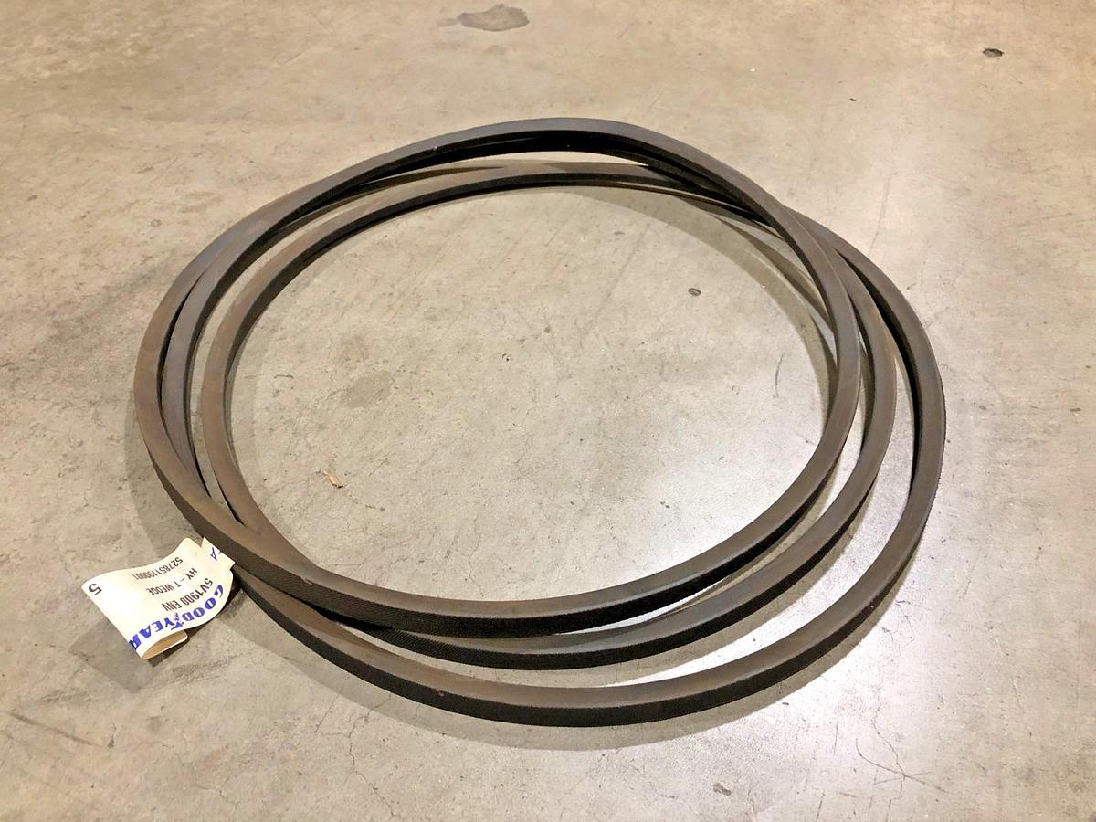 New Goodyear 5V1900 HY-T Wedge V-Belt - No Box