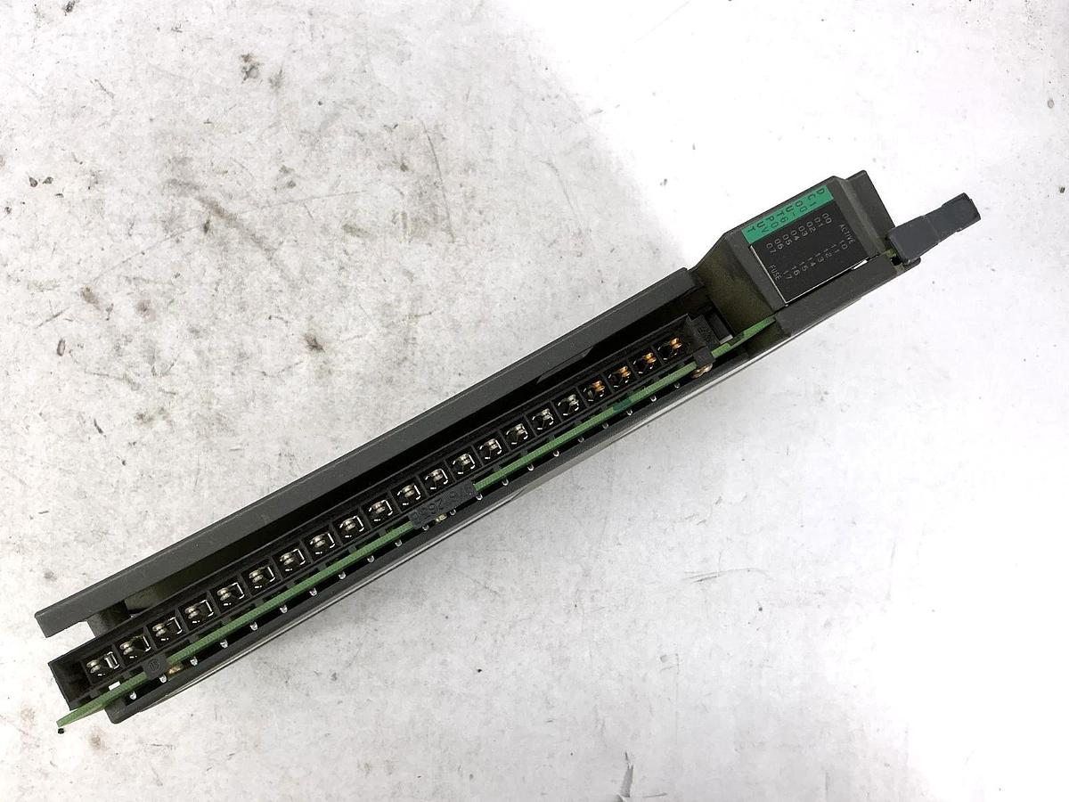 Used Allen Bradley 1771-OBD Ser C DC Output Module PLC Rack 8A 10-60VDC