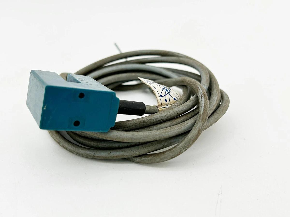 Used Electromatic DU6 Inductive Sensor IND PROX Slot NAMUR 6MM
