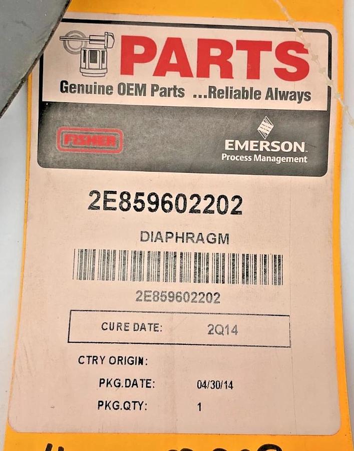 New Emerson Fisher 2E859602202 Diaphragm Type 667 Size: 45-50 16" - No Box
