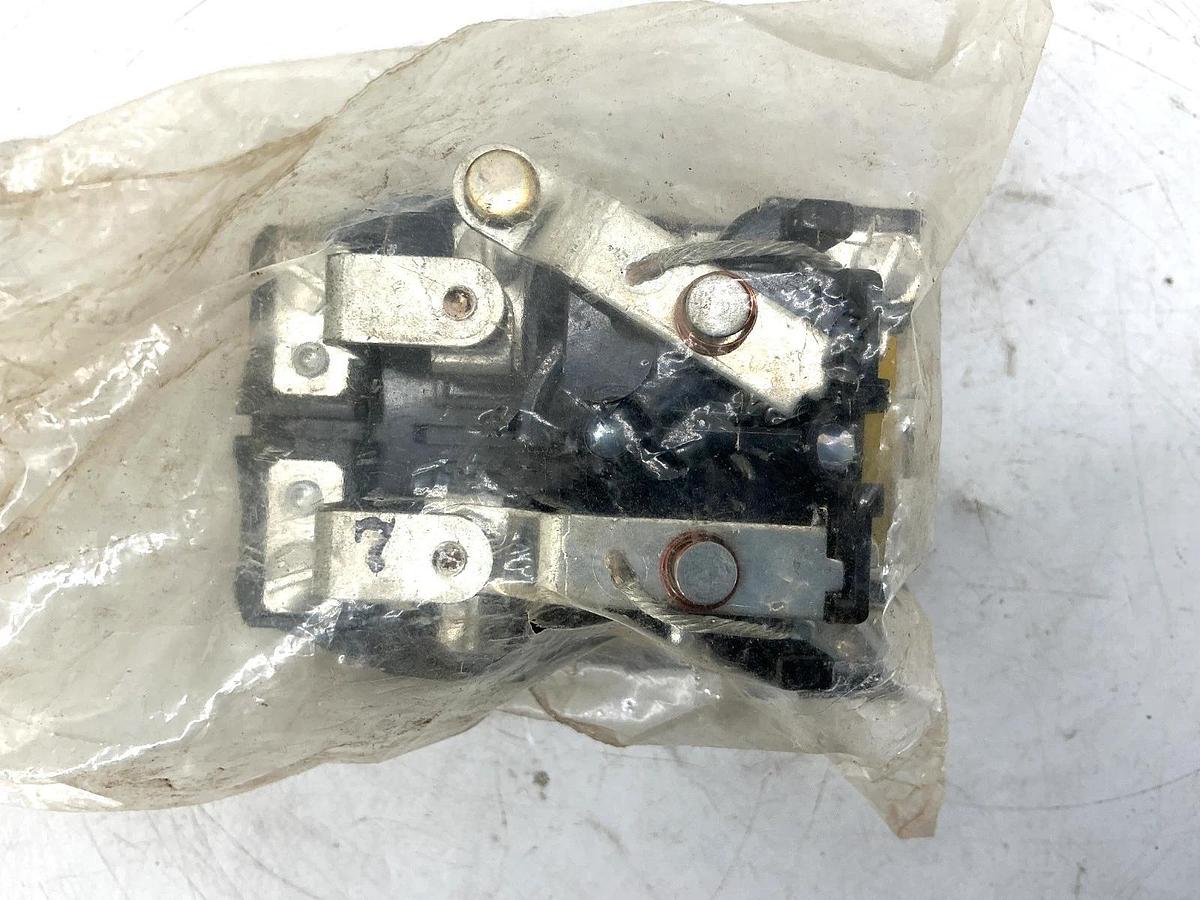 New Potter & Brumfield PRD-11DY0-24 Power Relay Coil-24VDC 1PH 25A 277V