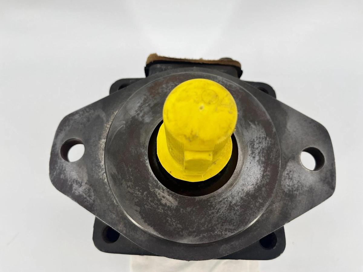 New Denison T7DS B31 1R02 A100 Vane Pump 024-77063-0