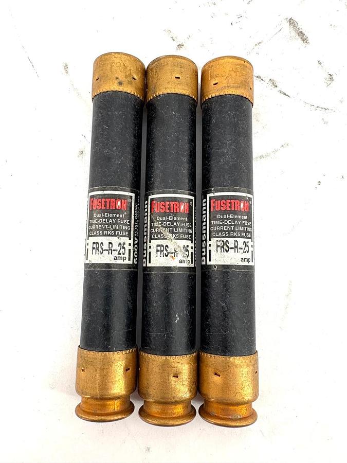 Lot of 3 New Bussmann Fusetron FRS-R-25 Fuses 25A 600VAC - No Box