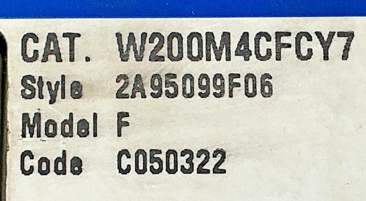 Used Cutler-Hammer W200M4CFCY7 Advantage Starter 3-Phase 135A 120V 60HZ