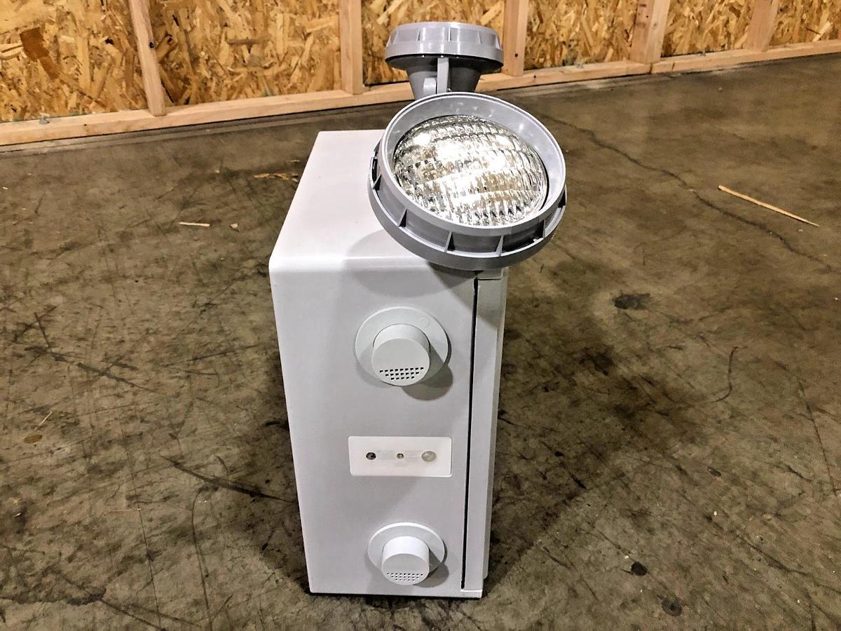 New Lithonia Z12125NH1212CSD Emergency Light 120/277VAC