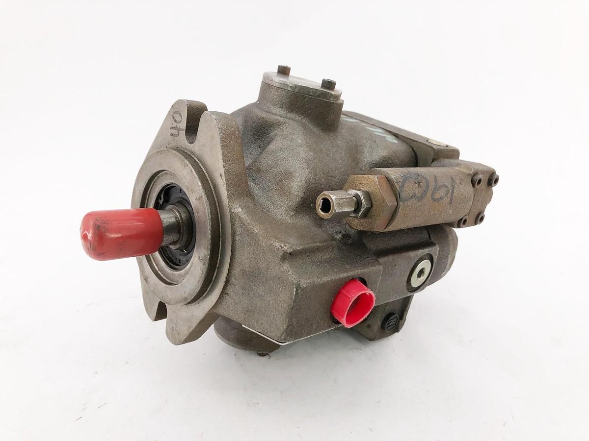New Parker PVP1636R212 Hydraulic Piston Pump 3600psi - No Box
