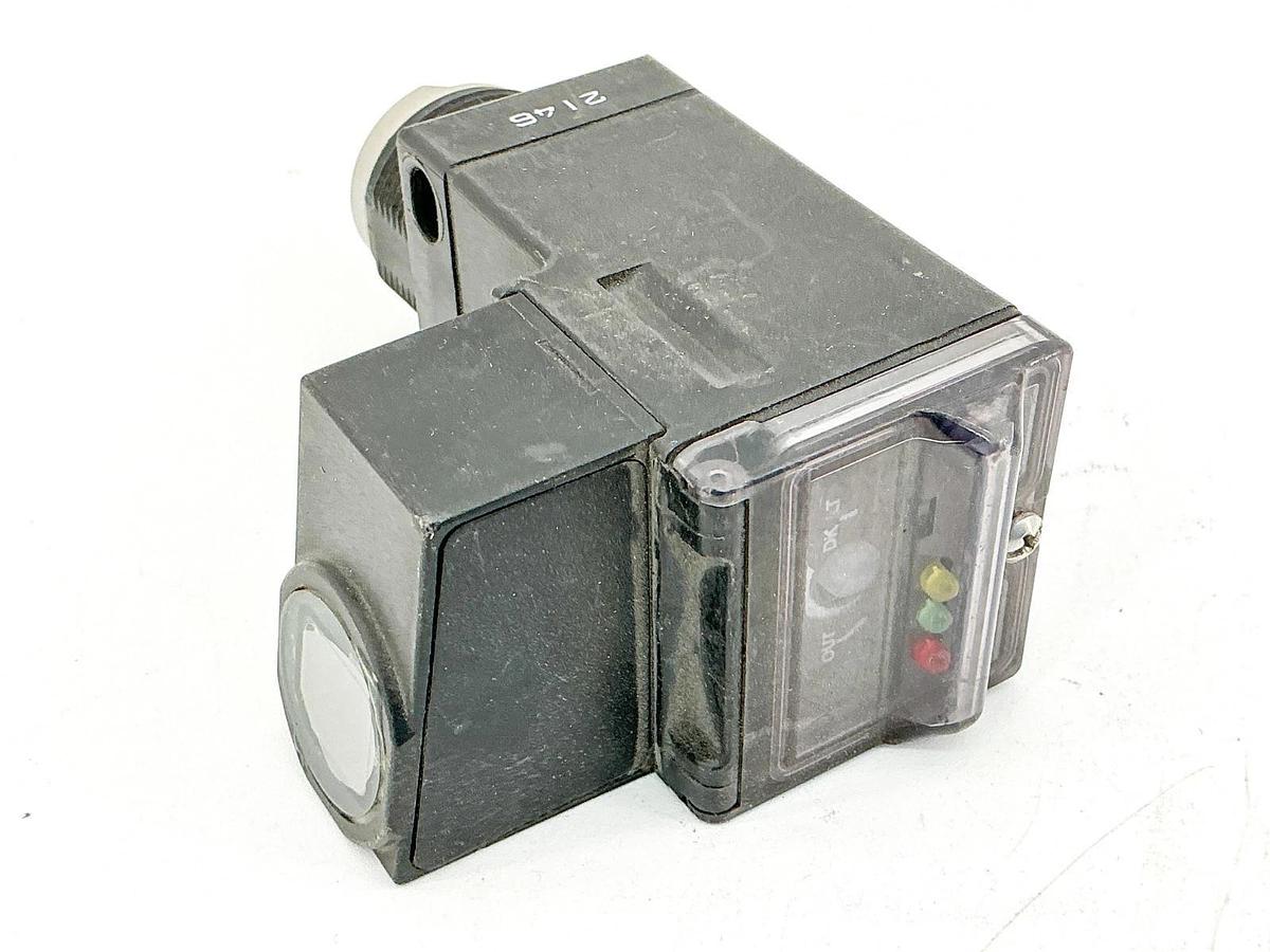 New Allen Bradley 42GRC-9200-QD Photoswitch Sensor 10-30VDC 4VA Ser.B -No Box