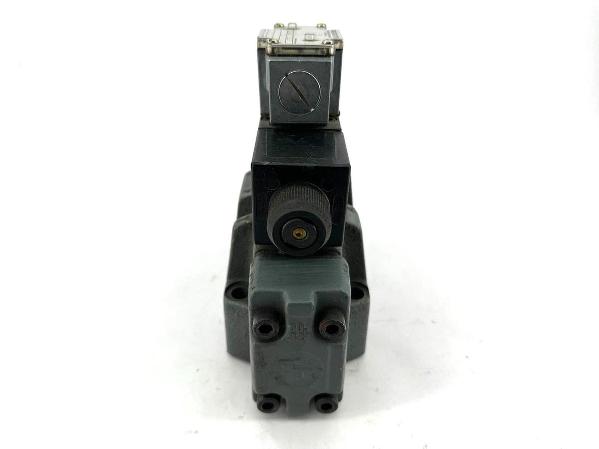 Used Rexroth 4WE6J60/EW110N 9DA Hydraulic Directional Valve 120V