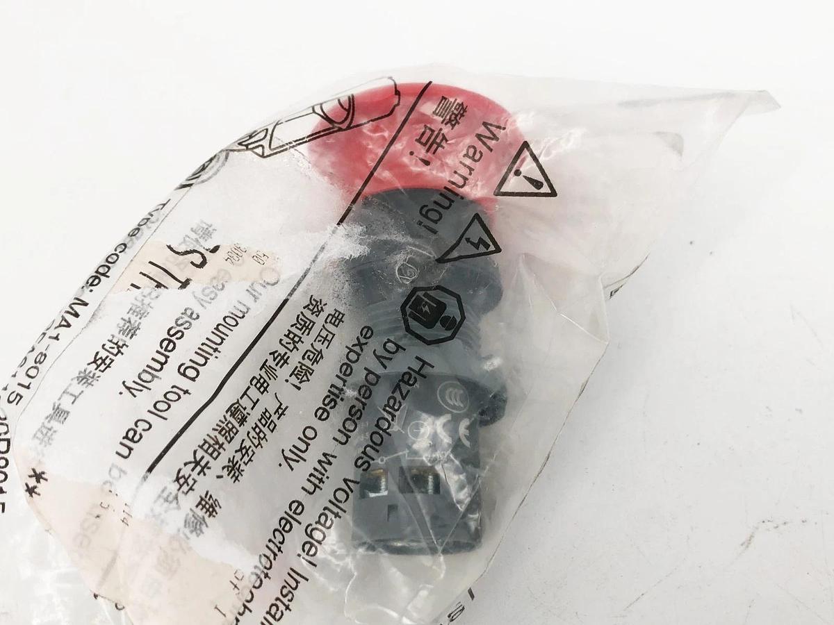 New ABB CE4P-10R-02 Red Emergency Stop Button 1SFA619551R1051