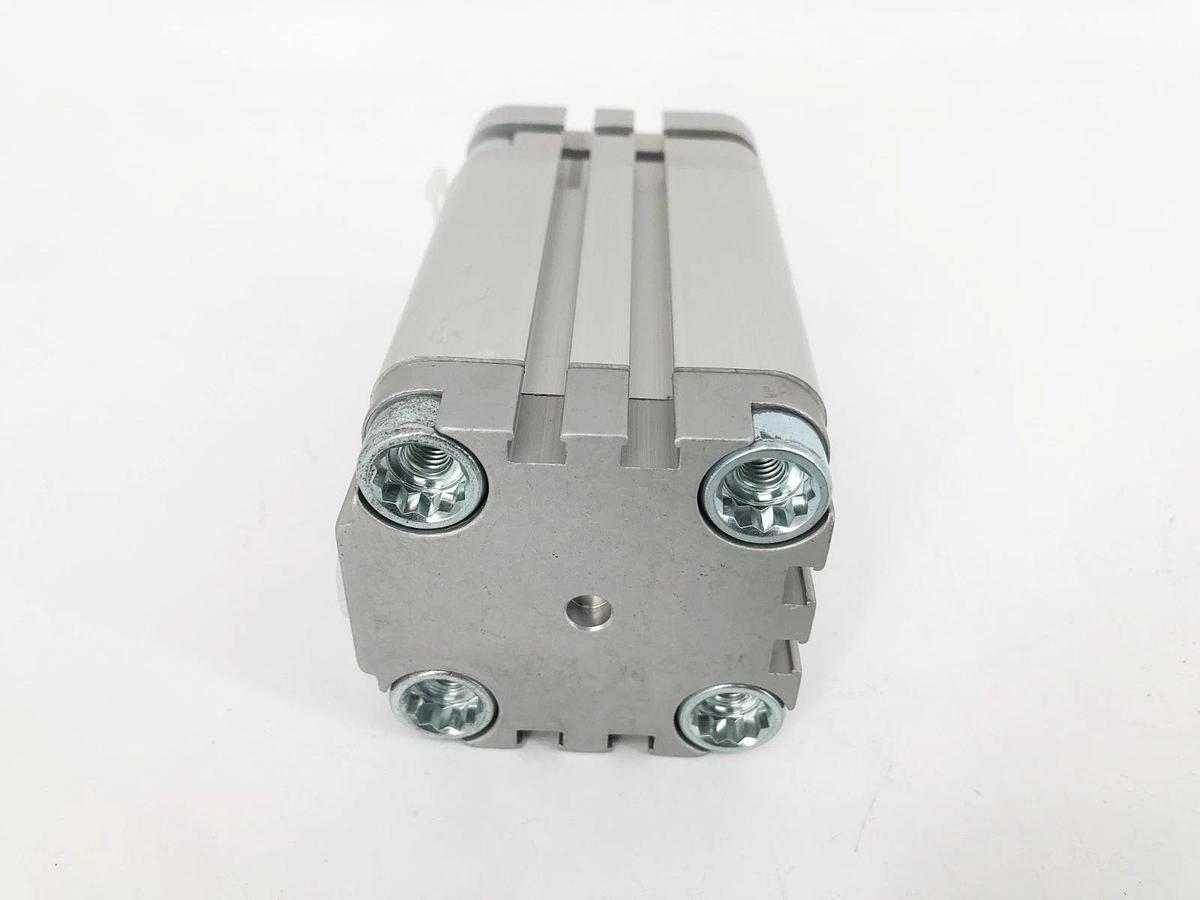 New Festo ADVUL-40-50-P-A Pneumatic Cylinder 156891 10bar - No Box