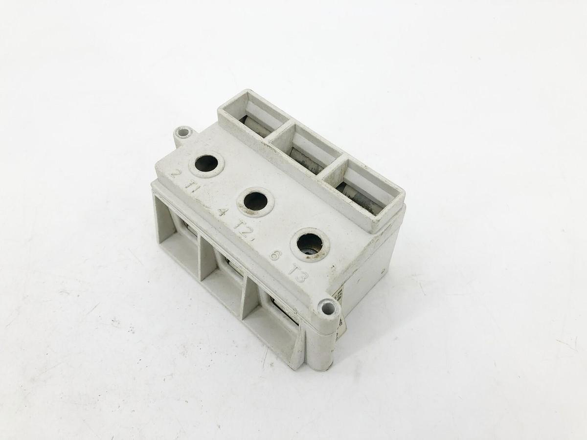 Used Eaton Cutler Hammer 49-8946 Female Load Stab