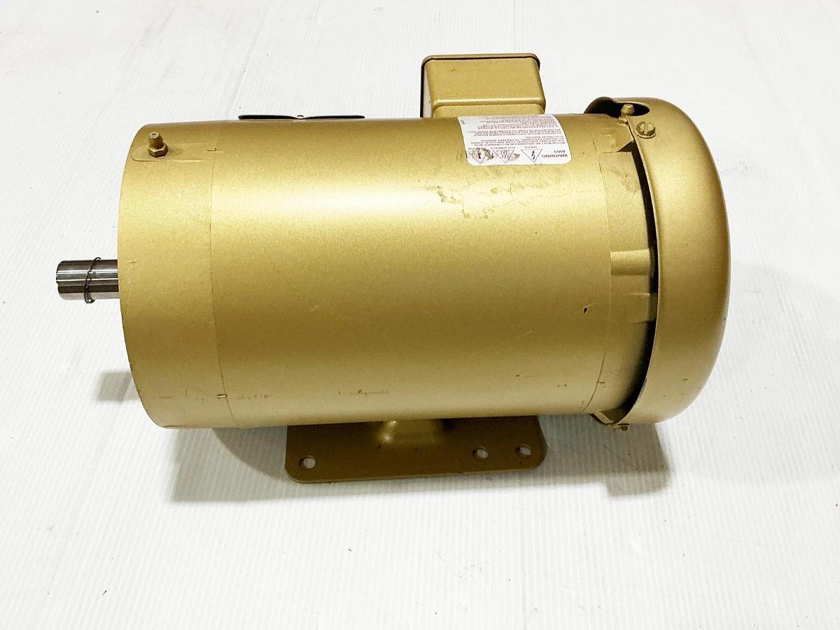 New Baldor CEM3554T-5 Electric Motor 1.5HP 575V 1760RPM 1.8A 3PH 35AA002M887G1