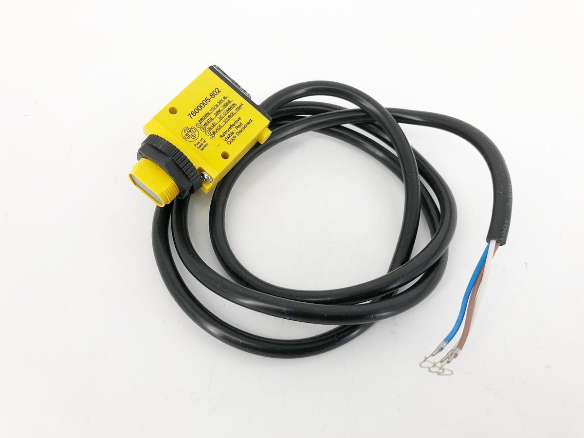 Used Banner Engineering 7600005-802 Photoelectric Sensor