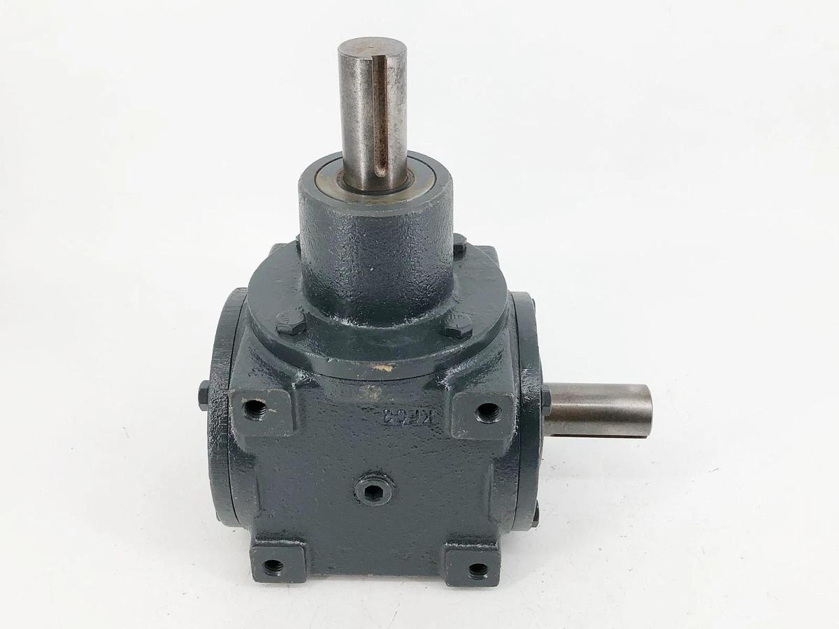 New Hub City 0220-03522 Right Angle Gearbox 1:1 Model 66 1.25" Shaft - No Box