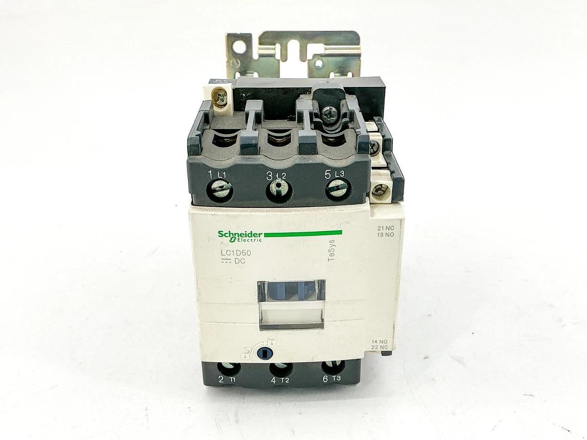 New Schneider Electric LC1D50BD Contactor 50A 24VDC 3P 3PH - No Box
