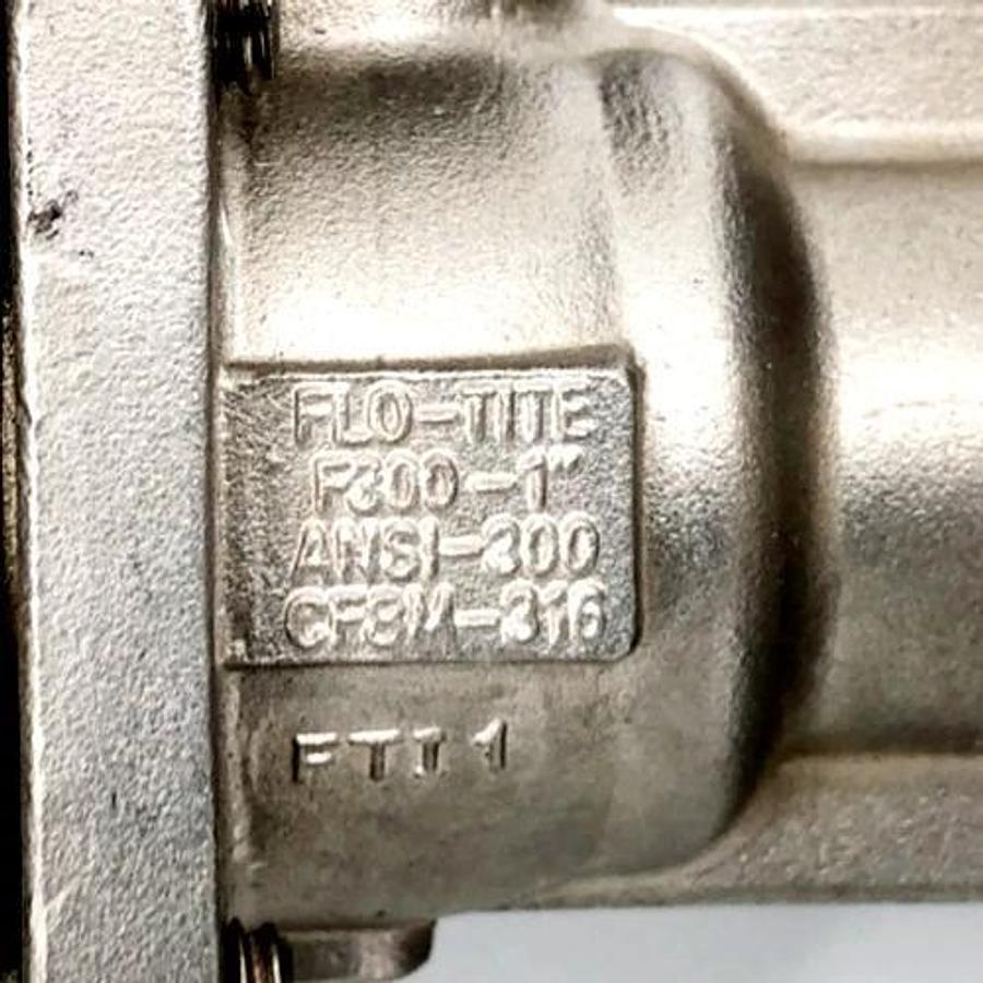 New Flo-Tite F300-1" Ball Valve w/ BK1-S4 ANSI-300 CF8M-316 Stainless - No Box