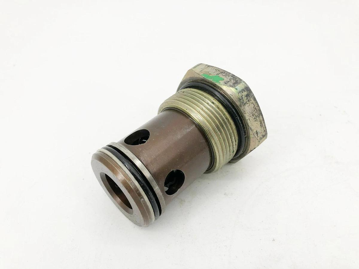Used Vickers CV2-20-P-0-5 Cartridge Valve 5000psi 565844
