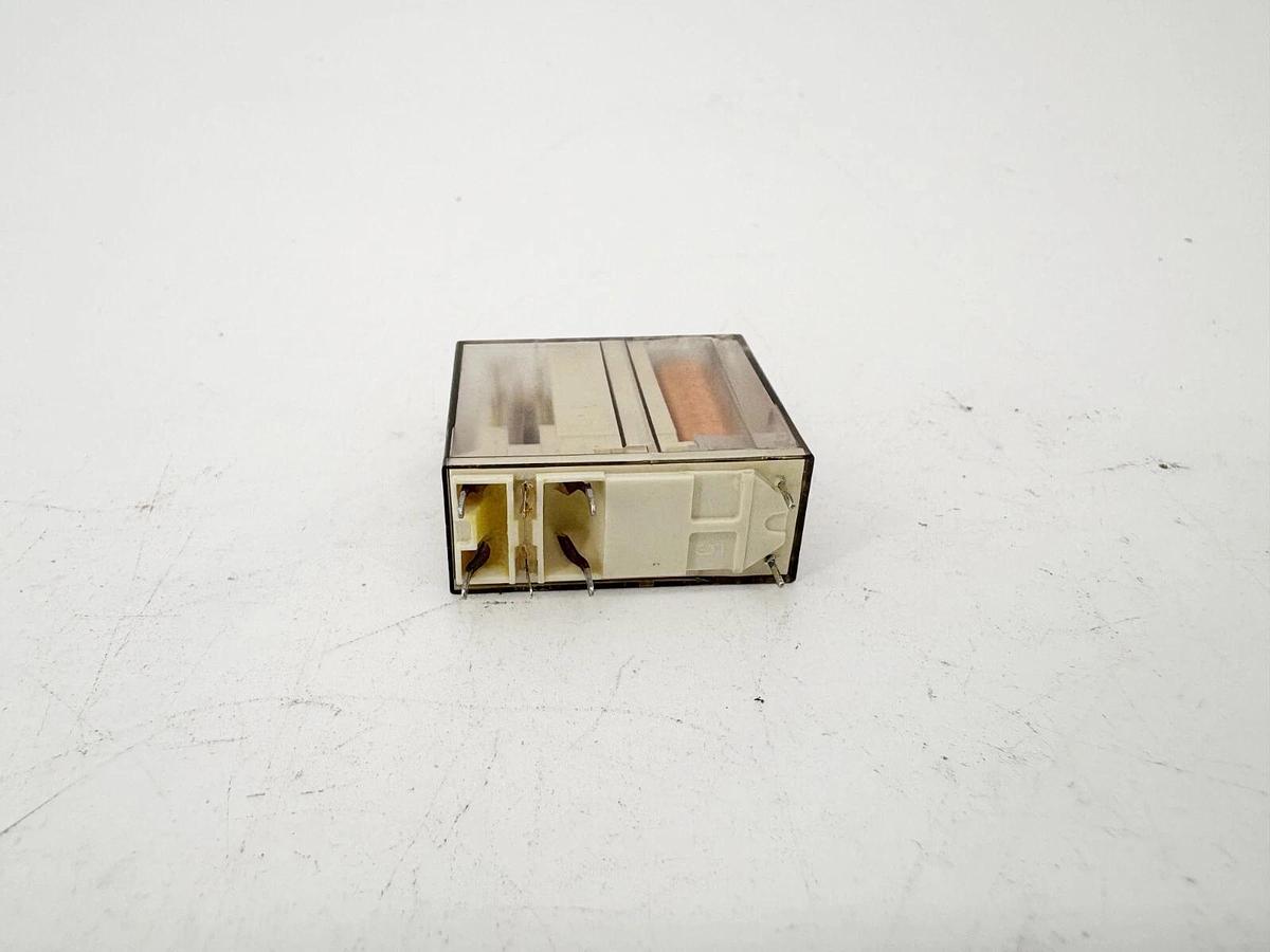 New Schrack RP310024 General Purpose Relay 24VDC Coil