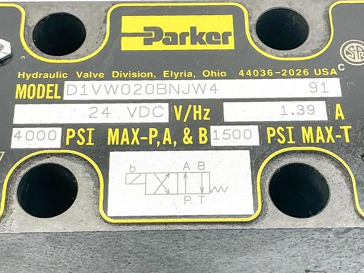 Used Parker D1VW020BNJW4 91 Hydraulic Control Valve 4000PSI 24VDC 1.39A