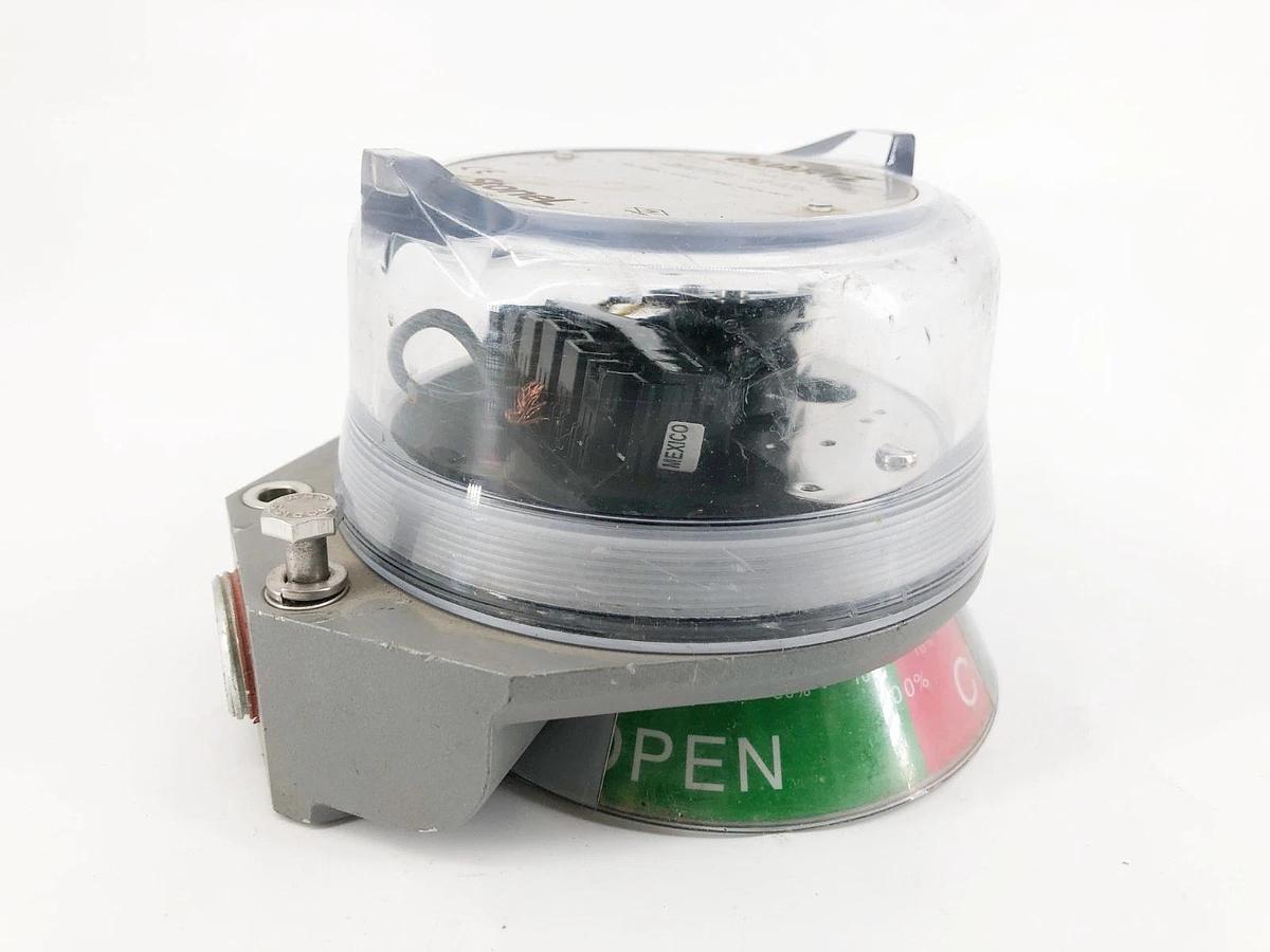 Used Stonel QG2WC02S1A Limit Switch 1A 125VAC 4-20mA 10-40VDC