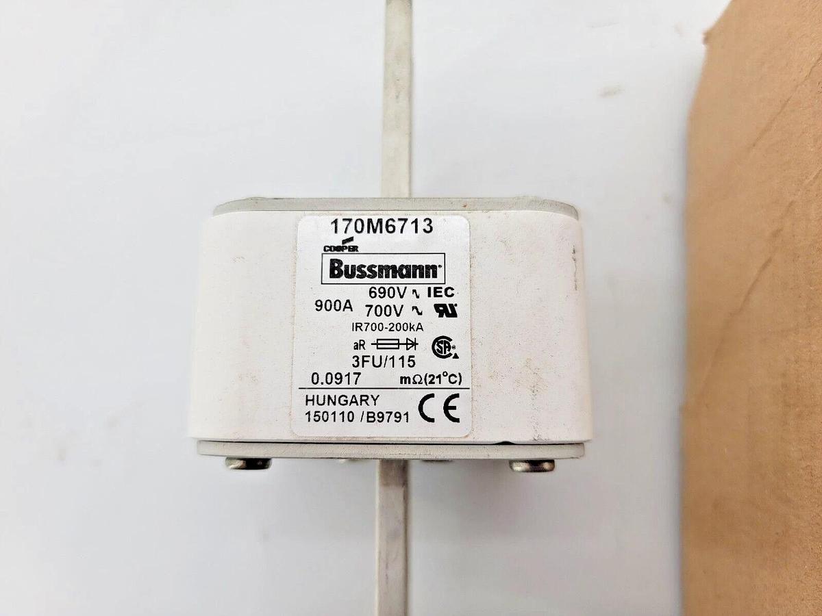 New Bussmann 170M6713 High Speed Fuse 900A 690VAC