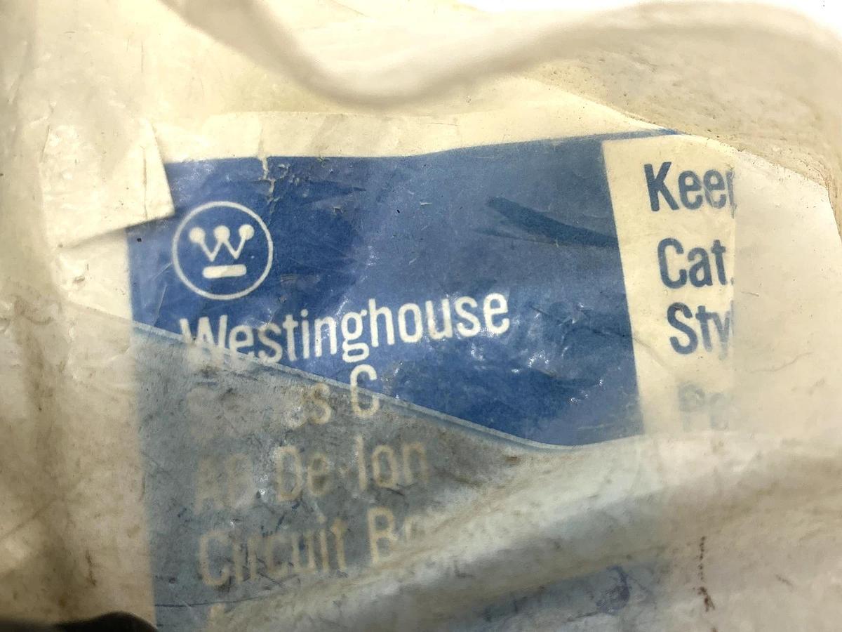 New Westinghouse KPR3A Ser C Keeper Nut Assembly Circuit Breaker Accessory