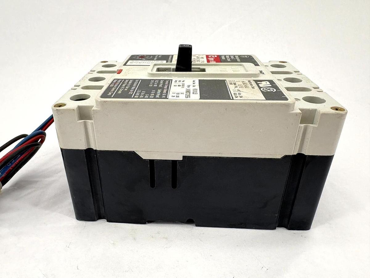 Used Westinghouse HMCP003A0C 3A Circuit Breaker w/ A1X1LB Aux. Switch 3P 600VAC 250VD
