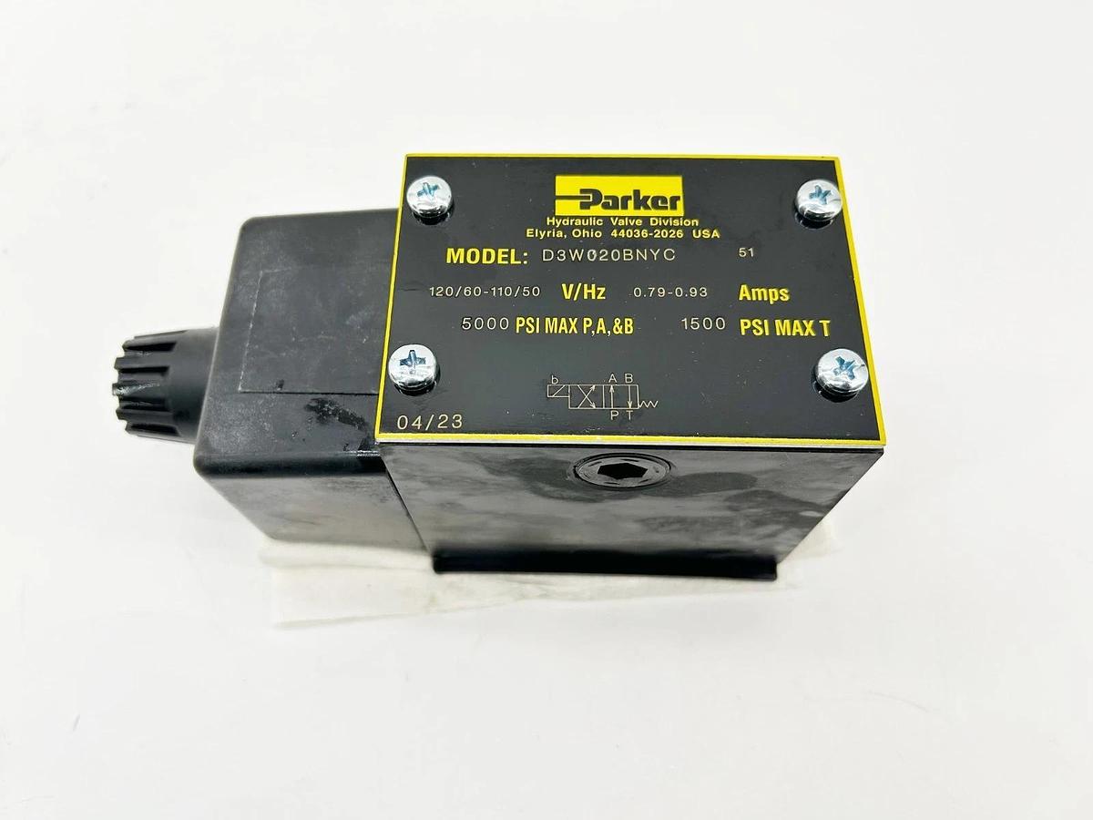 New Parker D3W020BNYC-51 Directional Control Valve 4500PSI 120V 32GPM