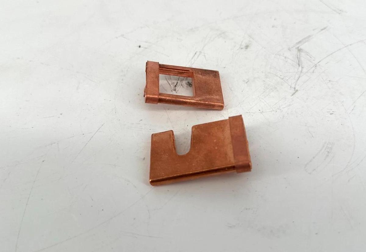 New Bussmann 2621-R Fuse Reducer Class R 100A 250V 2621-R